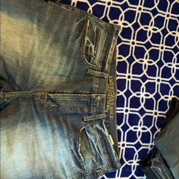 American Eagle Jeans - Picture 3 of 3